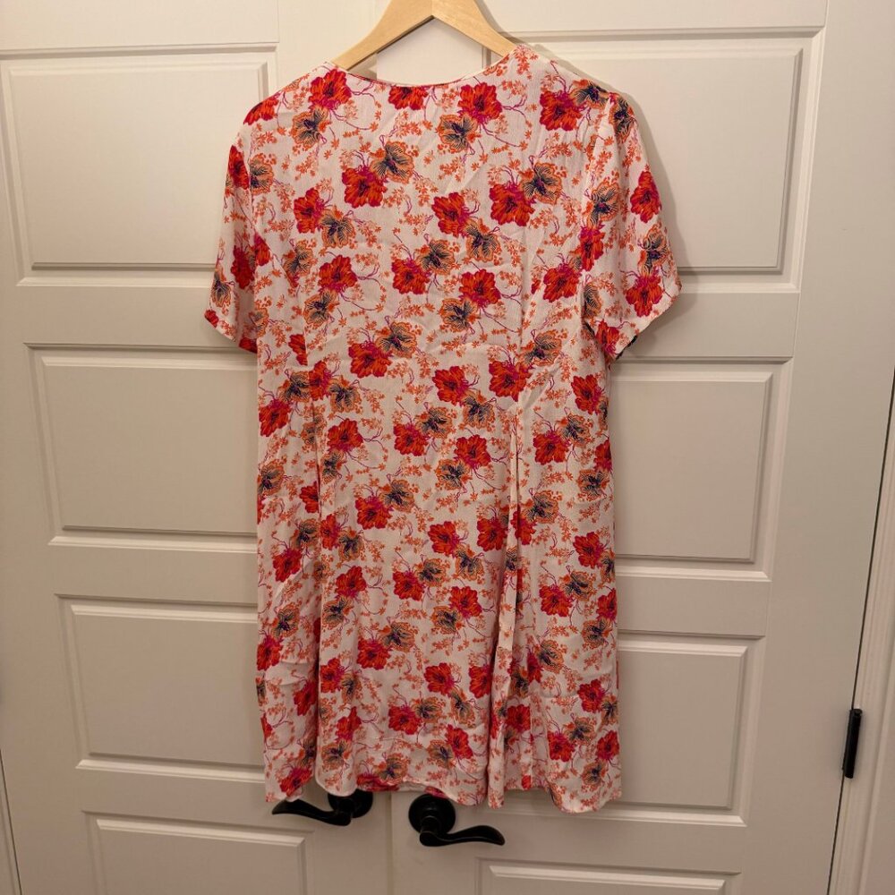 ASTR the Label Hibiscus Floral A-Line Dress Lightweight Boho Summer Size L Large - Picture 5 of 9